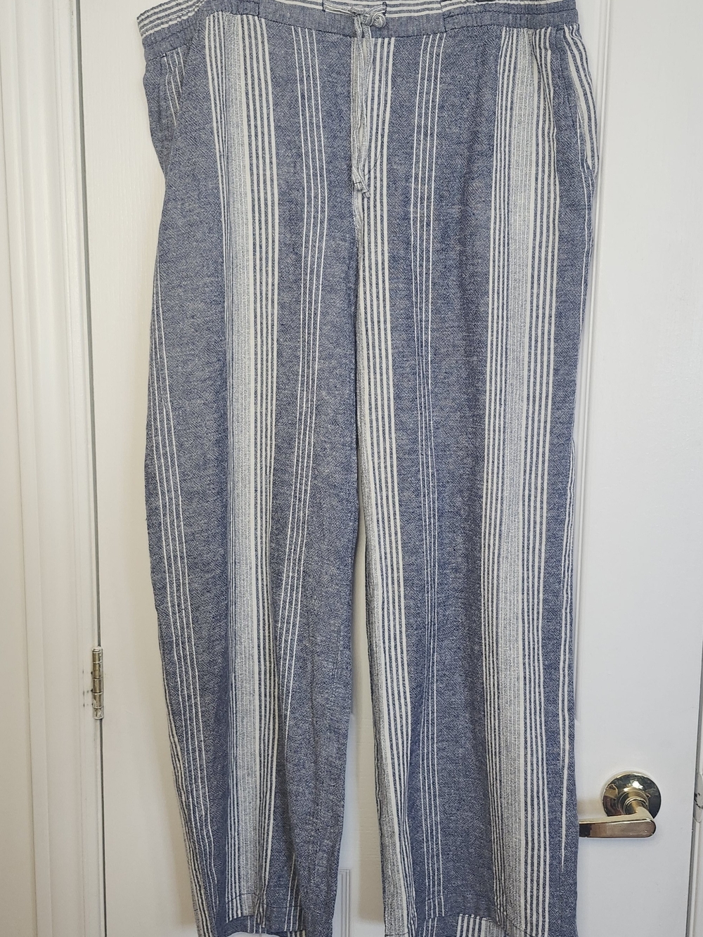 Old Navy Linen Blend Wide Leg Pants In  Blue and White Vertical Stripe